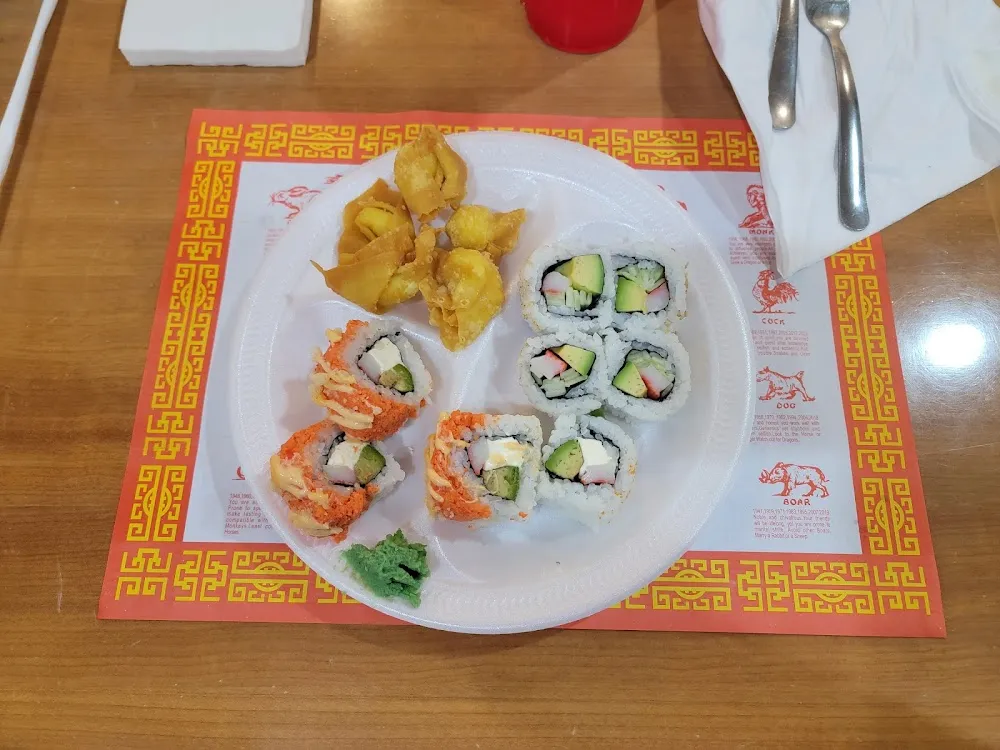 Crab Rangoon & Sushi